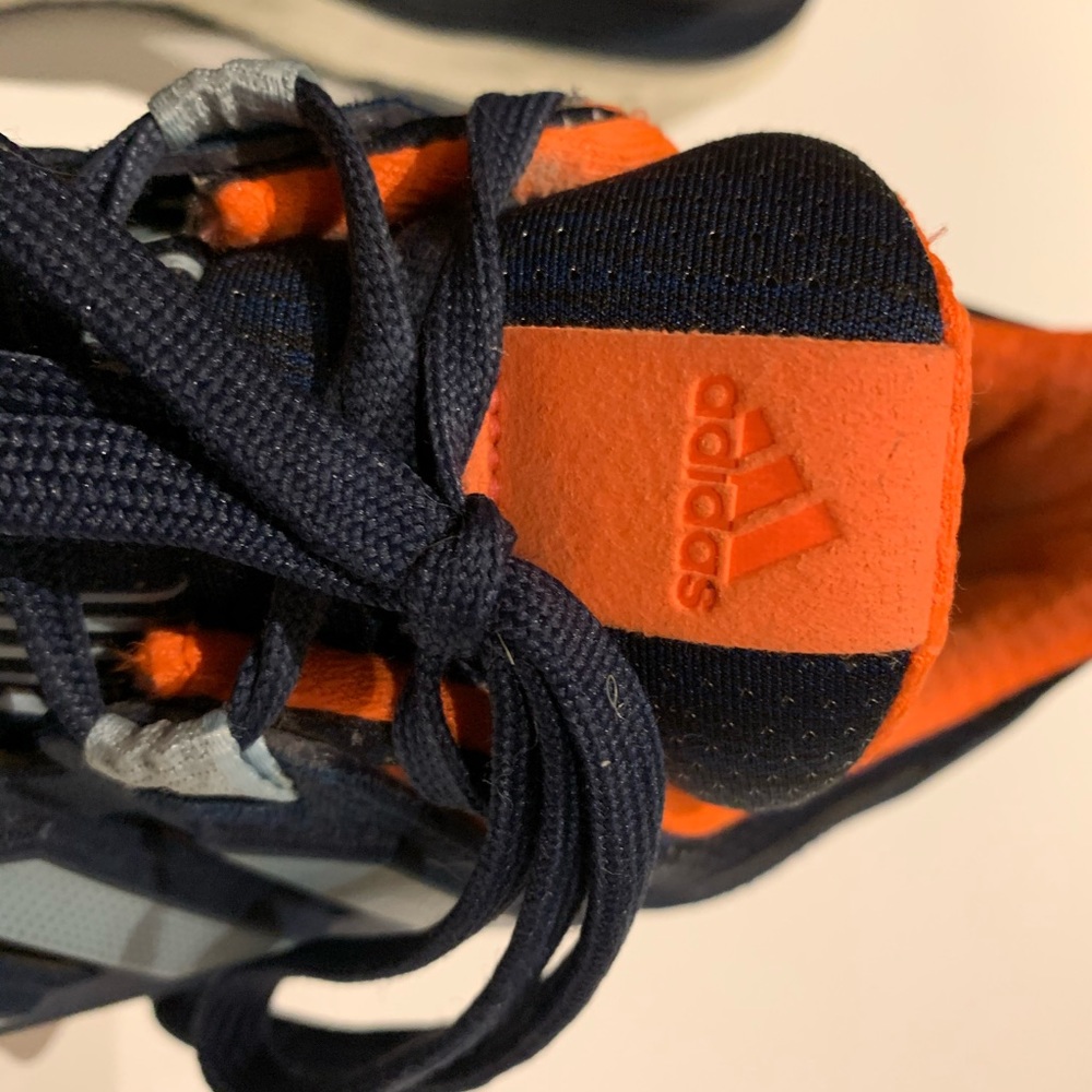 Men’s Adidas Energy Boost Running shoes - Picture 11 of 14